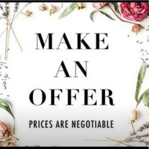 Open to offers! Bundle and save❤️